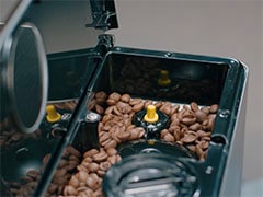 La macchina per caffè Philips Saeco eroga solo acqua