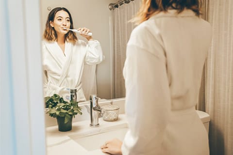 La tecnica giusta per la pulizia dei denti: correggere le abitudini di pulizia errate