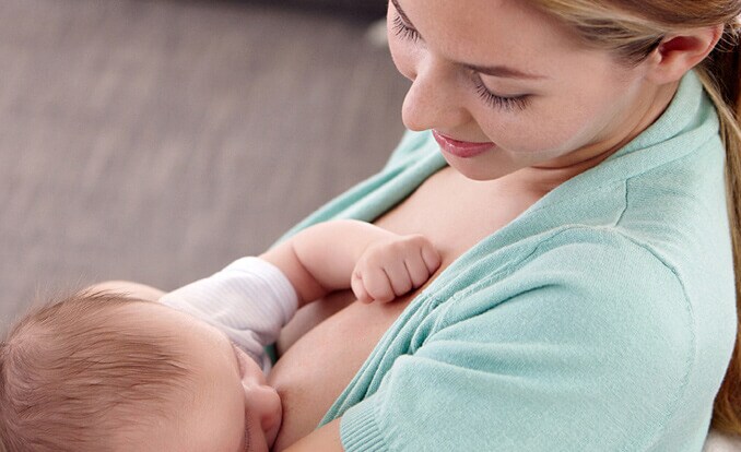 Consigli per l'allattamento al seno 