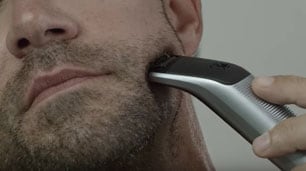 Come radersi con OneBlade Pro con la barba corta