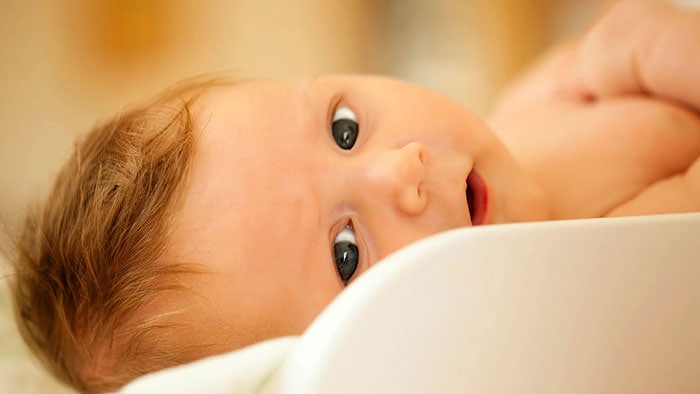 Peso del neonato: quanto deve crescere? 