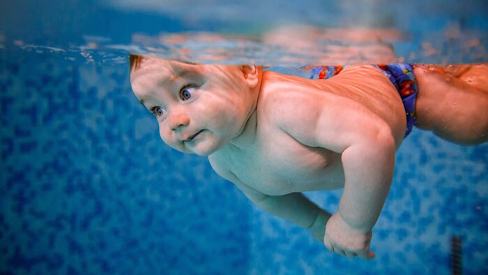 Come stimolare l'acquaticitá nei bambini