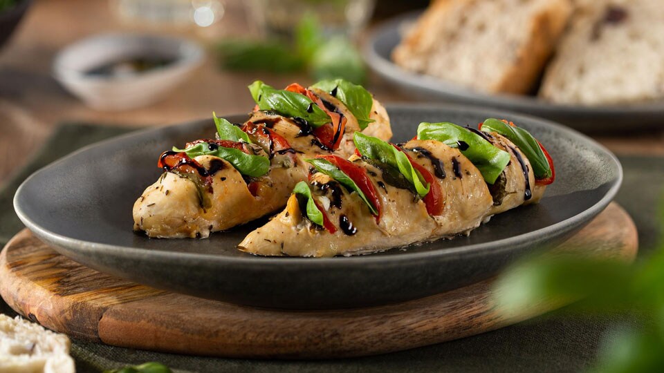 Pollo hasselback alla caprese