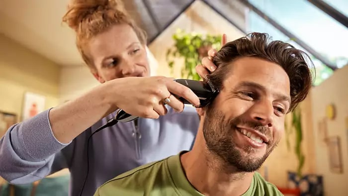 Come scegliere il taglio capelli da uomo in base al viso