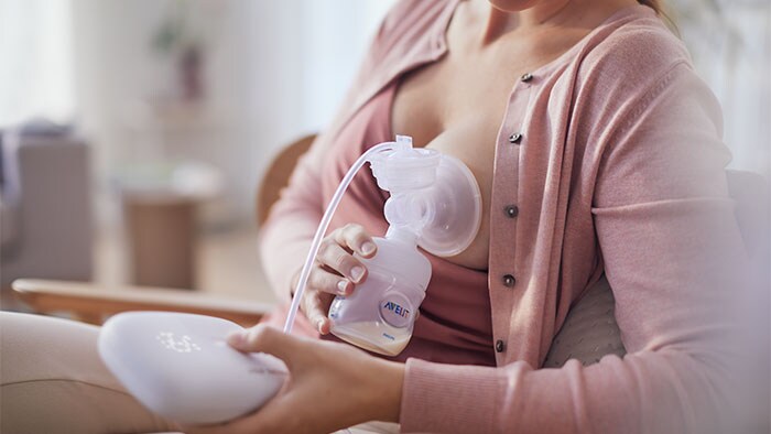Tiralatte elettrici Philips Avent con coppa adattiva