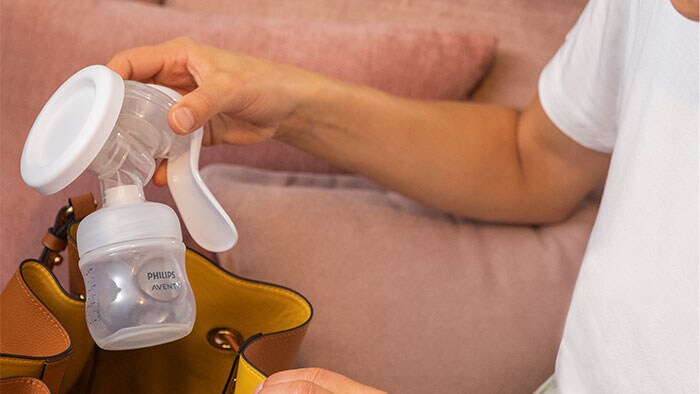 Tiralatte Philips Avent con coppa morbida e adattiva