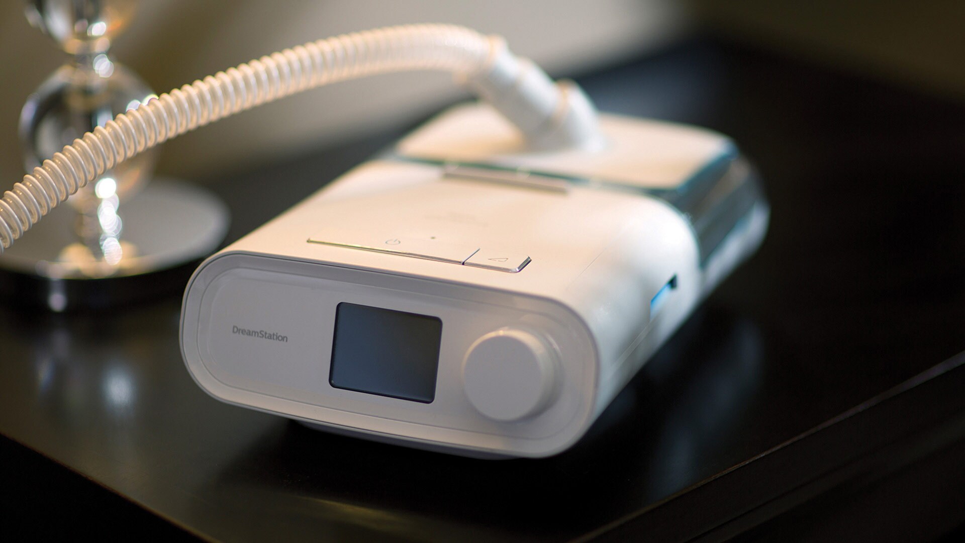 Philips fornisce un aggiornamento sul programma di ricerca e test relativi alla schiuma fonoassorbente PE-PUR di alcuni dispositivi Philips Respironics
